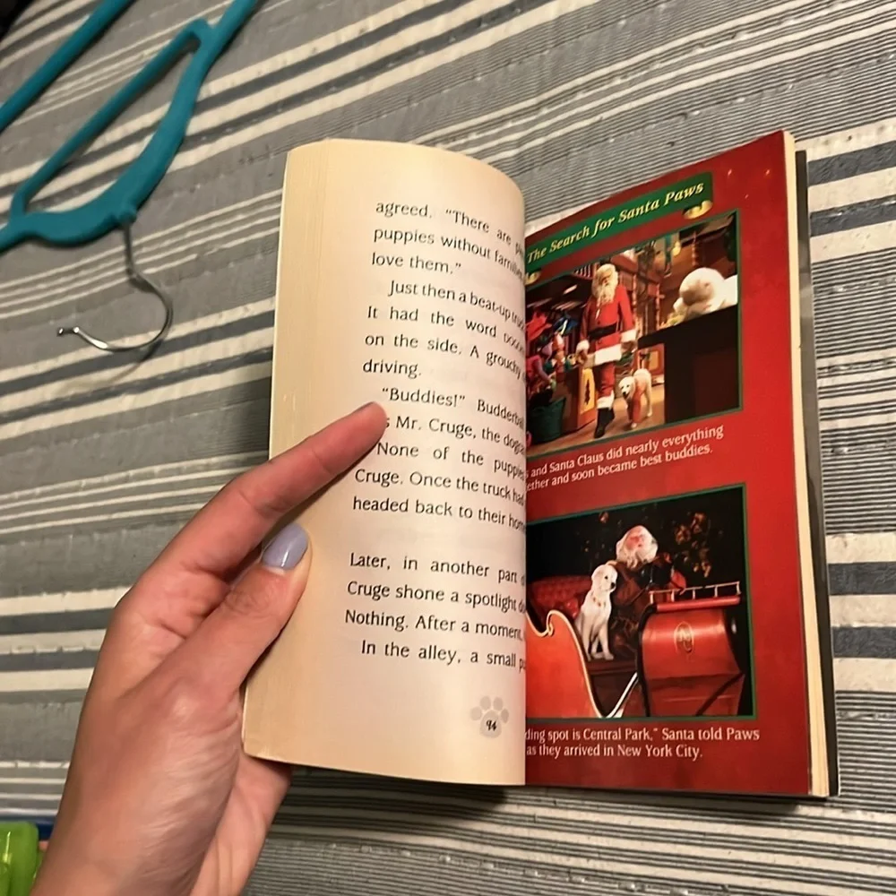 Disney Santa Buddies 2-in-1 Junior Novel Book - Picture 4 of 4